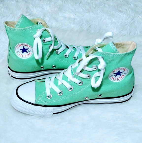 Converse Shoes New Converse Chuck Taylor All Star Hitop Sneakers